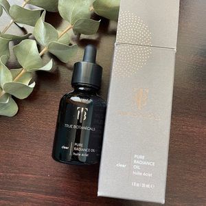 True Botanicals Pure Radiance Oil